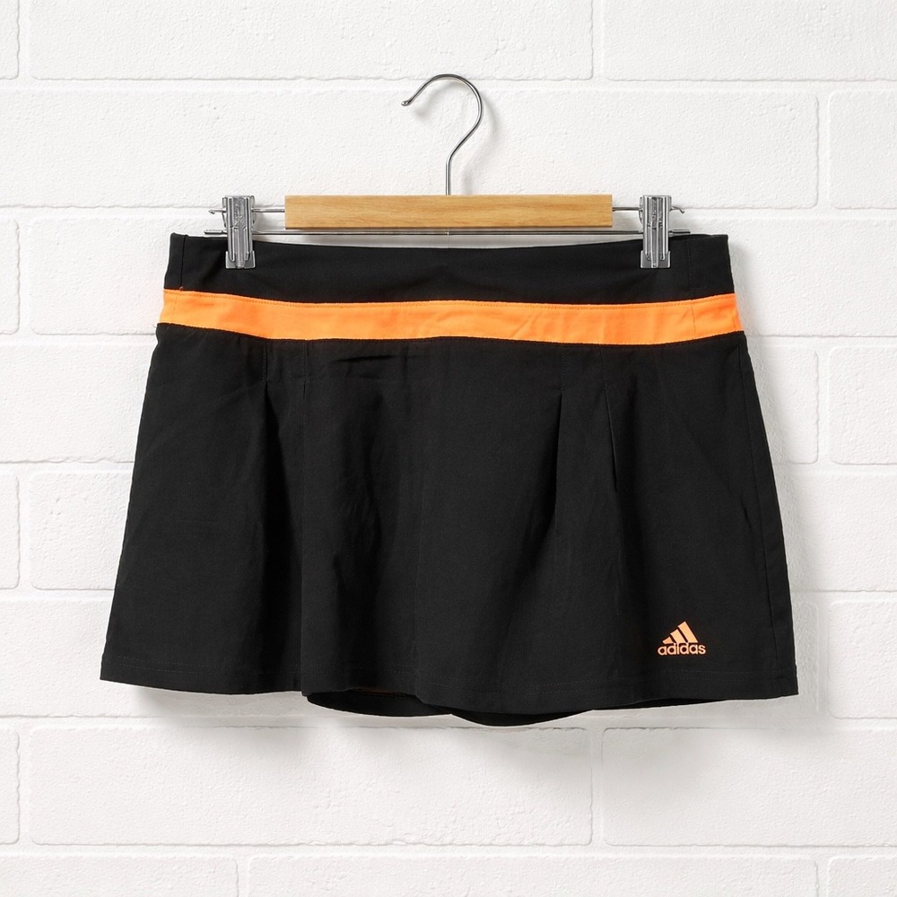 Adidas Skort Women Medium Black Orange Pleated Tennis Performance Activewear NWT - Picture 2 of 11